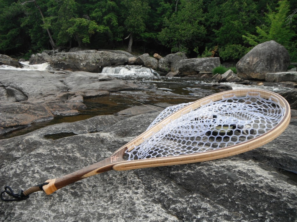 Fly Fishing Landing Net, Rubber Soft Mesh Fly Fishing Net For River