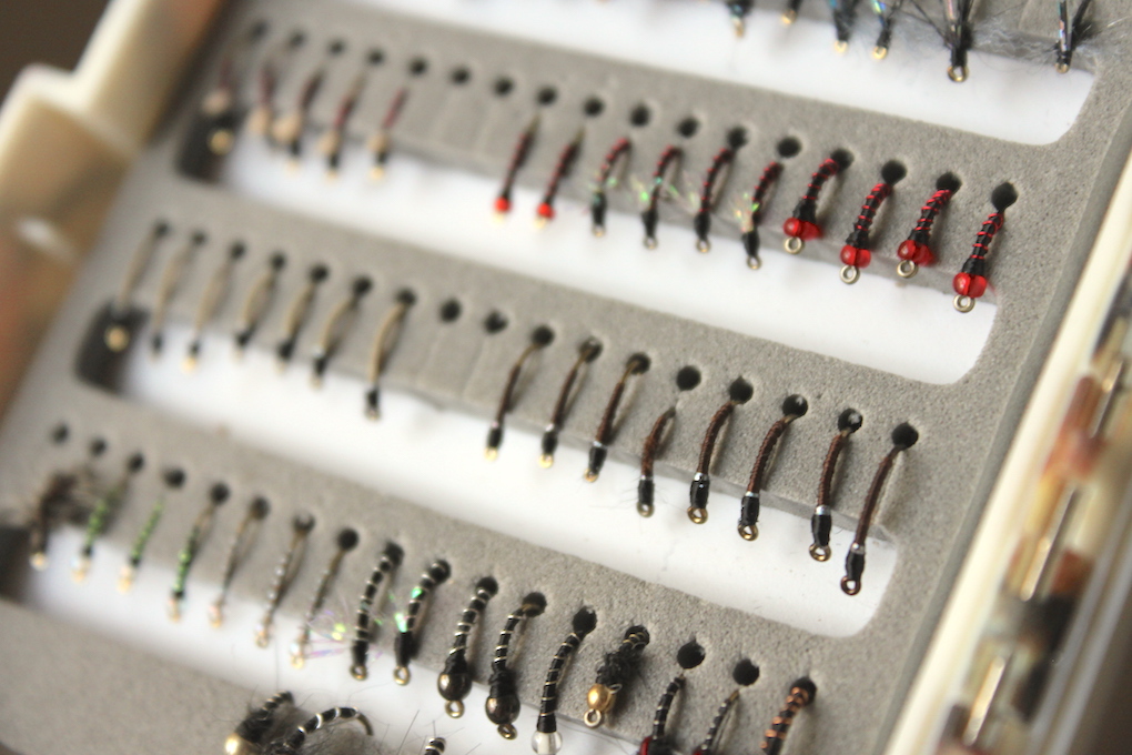 Fly Tying: Flash Thread Midge - Arizona WanderingsArizona Wanderings